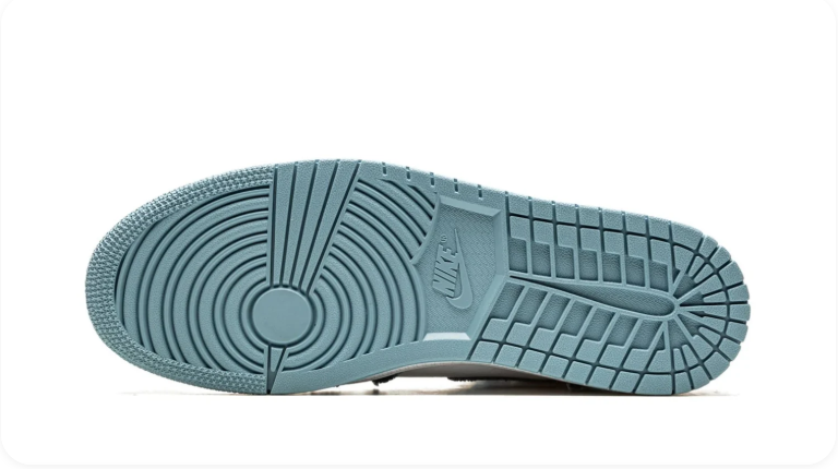 Air Jordan 1 Retro High OG – "Denim" (Blue / White / Gold)