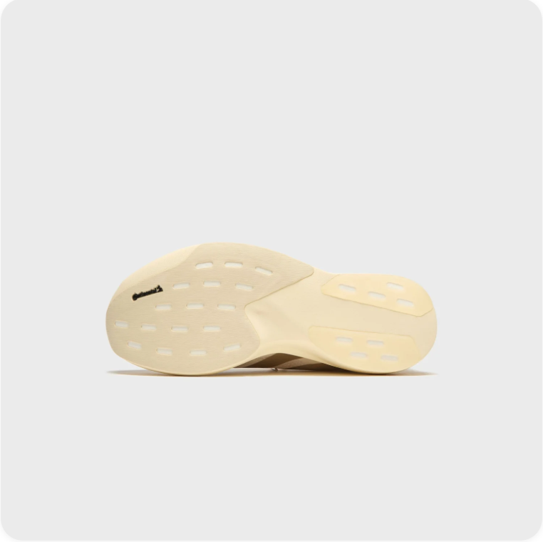 Adidas Adizero Takumi Sen 10 – Cream / Silver / Ivory